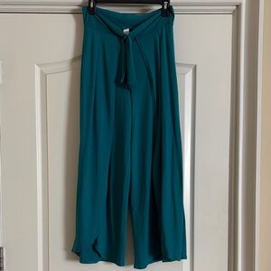 NWOT - Teal Wide-Leg Palazzo Pant